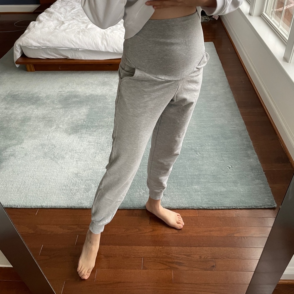 Maternity joggers sweatpants